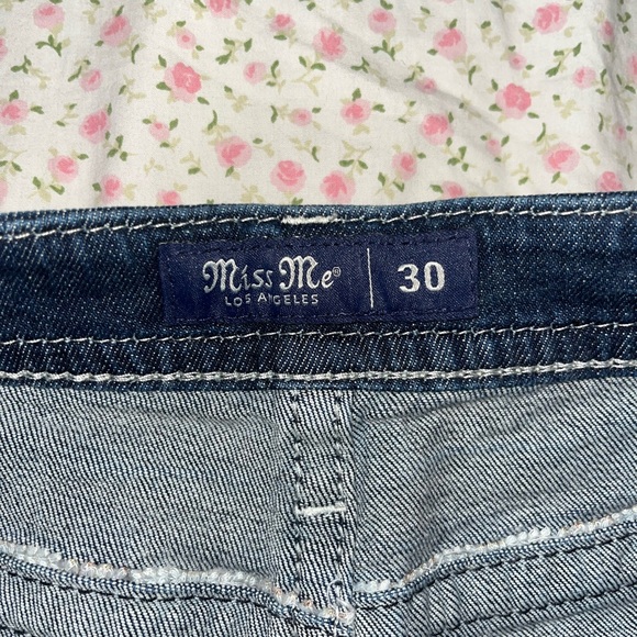Miss Me Dark Blue shorts - Picture 5 of 5